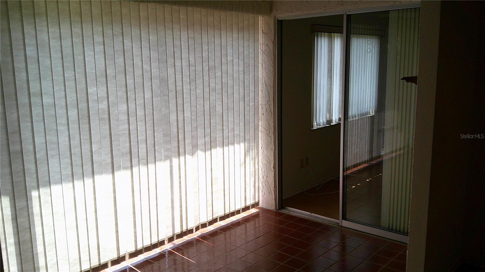 07 SPGS VILLAS CONDO - Residential