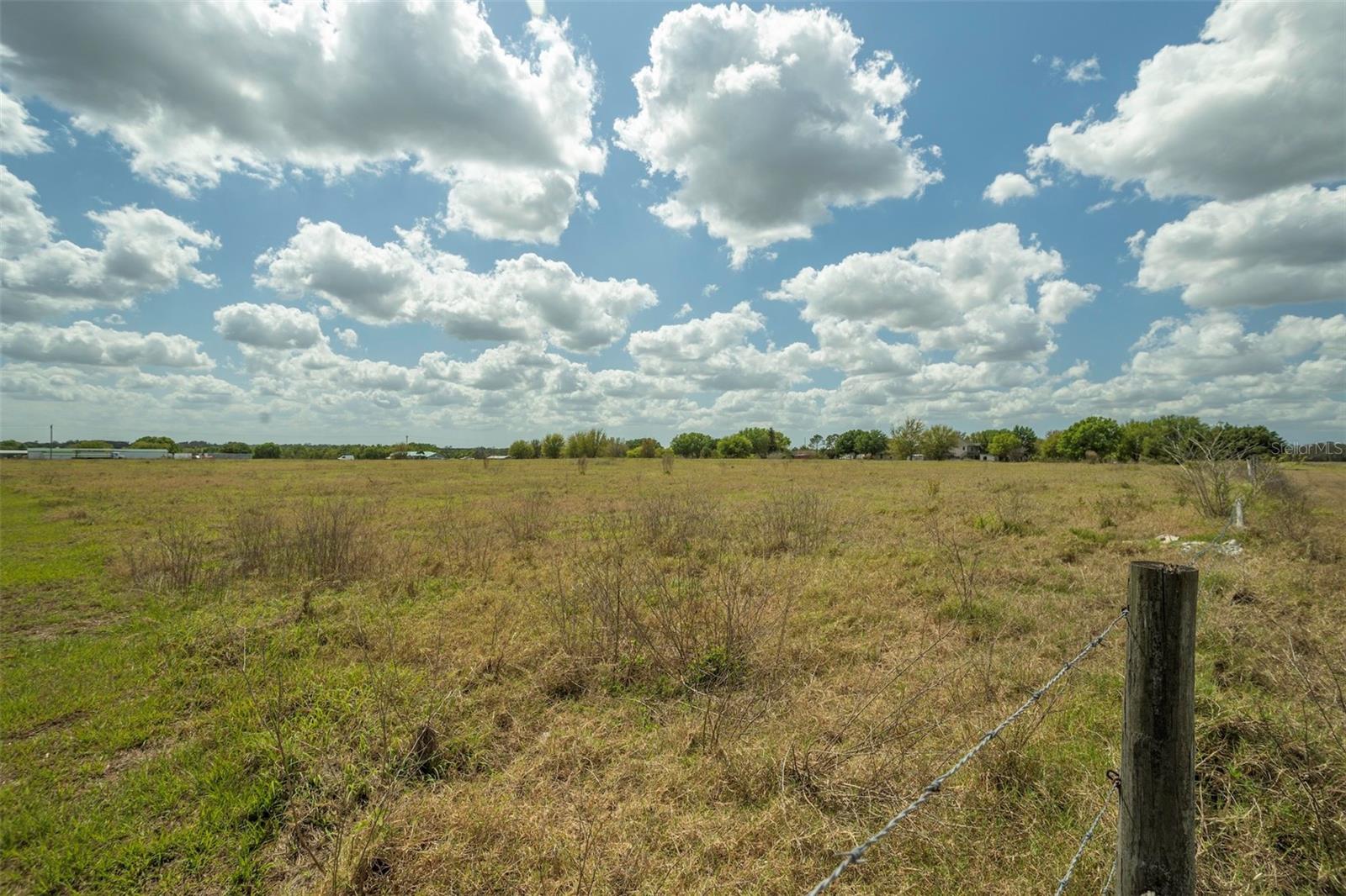 MANATEE RIVER PARK SUB - Land