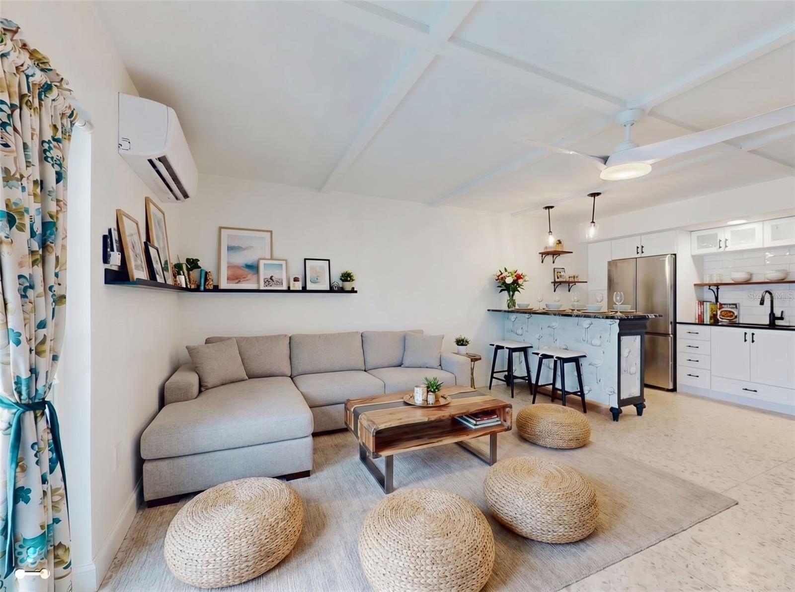 MARINERS COVE CONDO - Residential