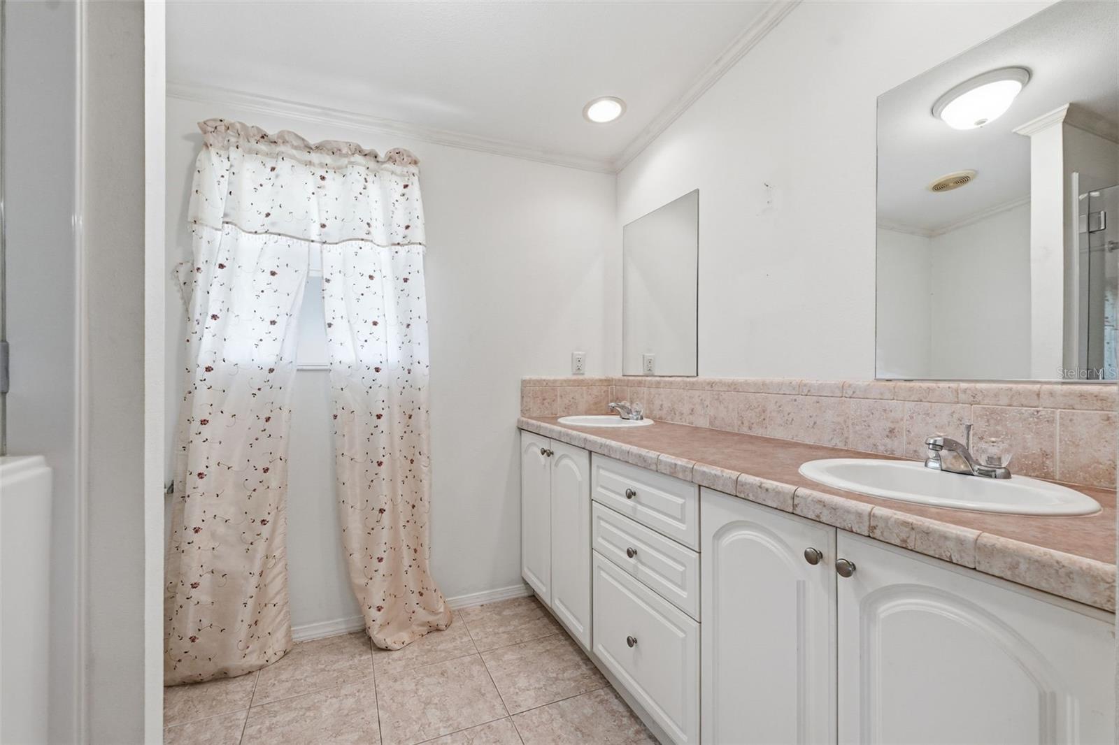 KEMPLE ESTATES 1ST ADD - Residential