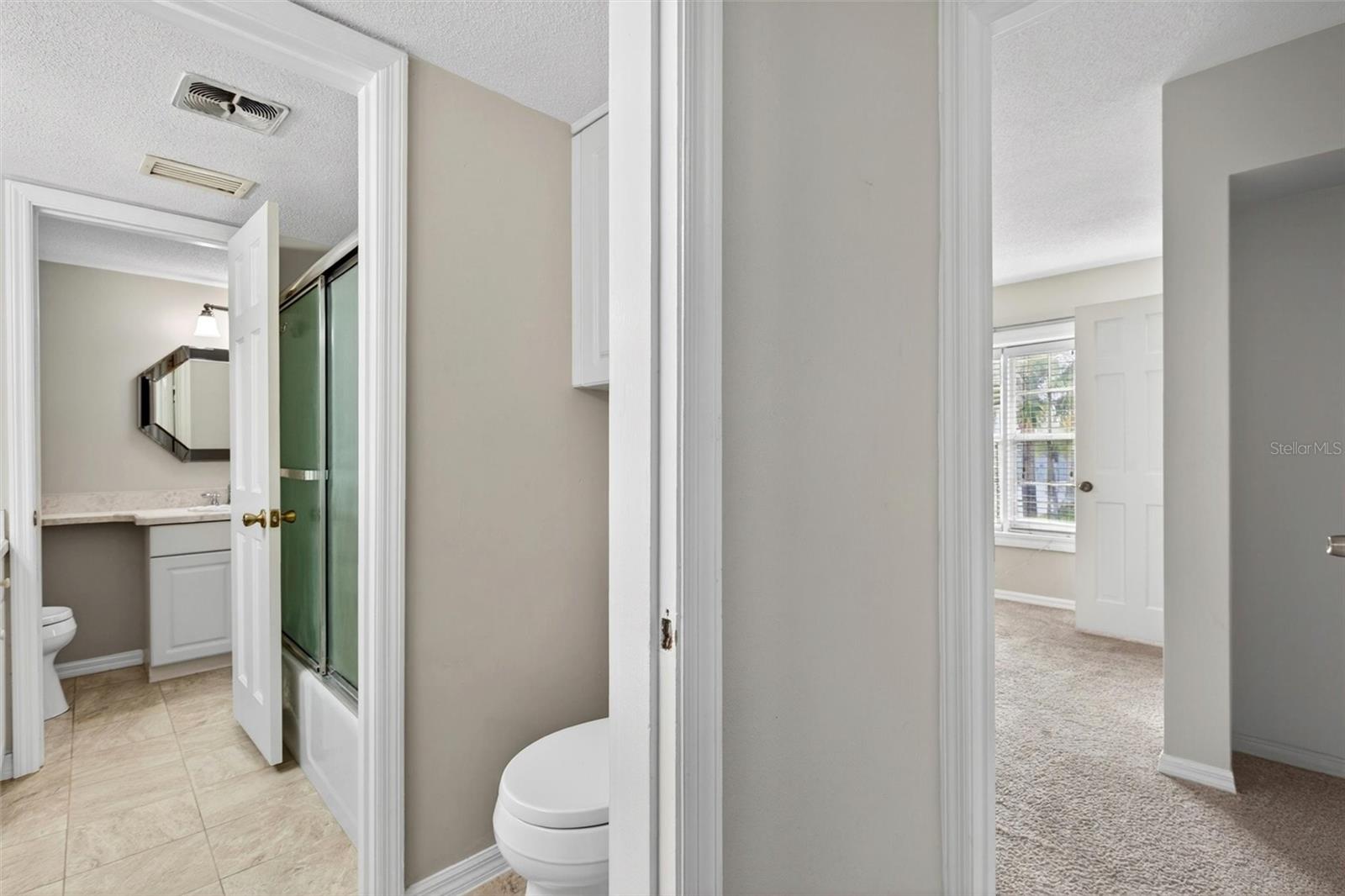 COLONIAL TOWNHOUSE APT PH II - Residential