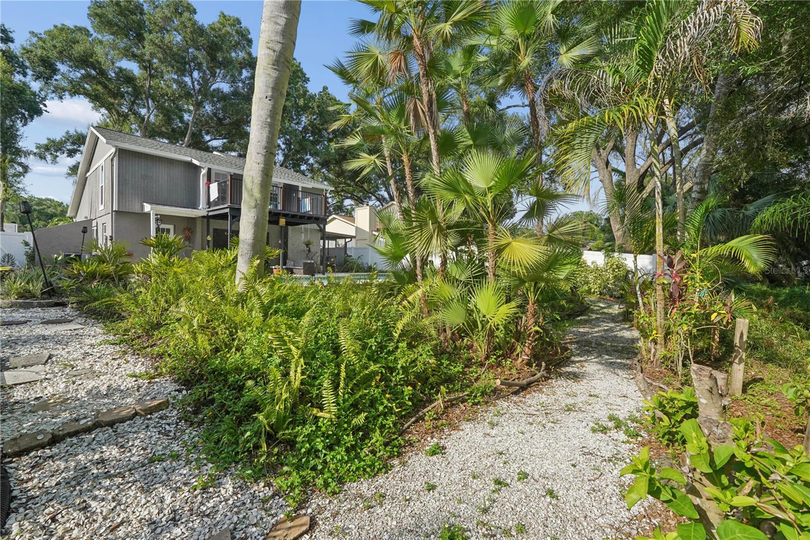 COUNTRY PLACE UNIT II - Residential