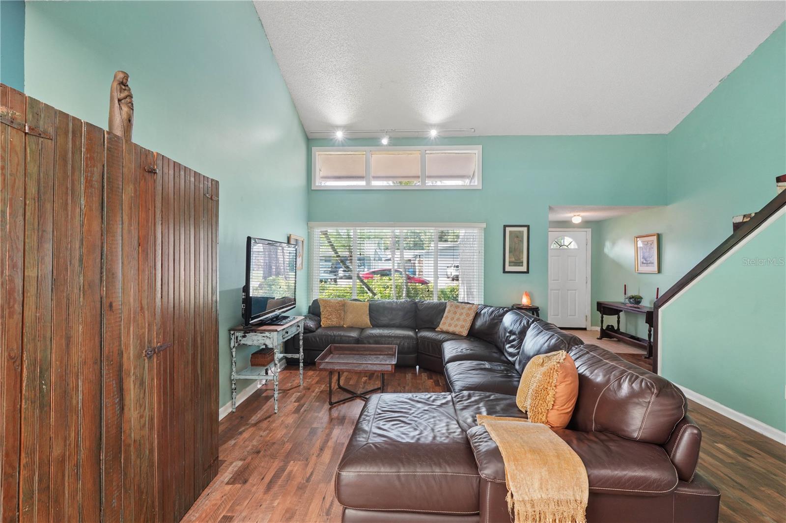 COUNTRY PLACE UNIT II - Residential