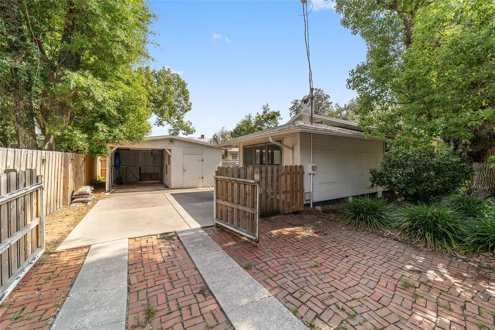 CALDWELLS ADD - Residential