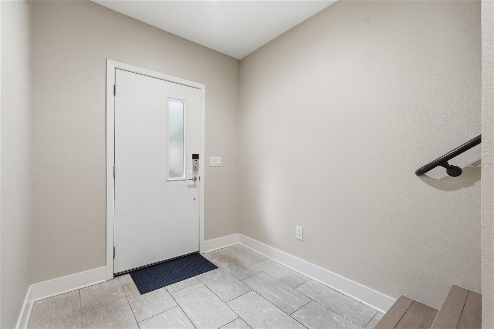 WESTSHORE VILLAGE TWNHMS - Residential