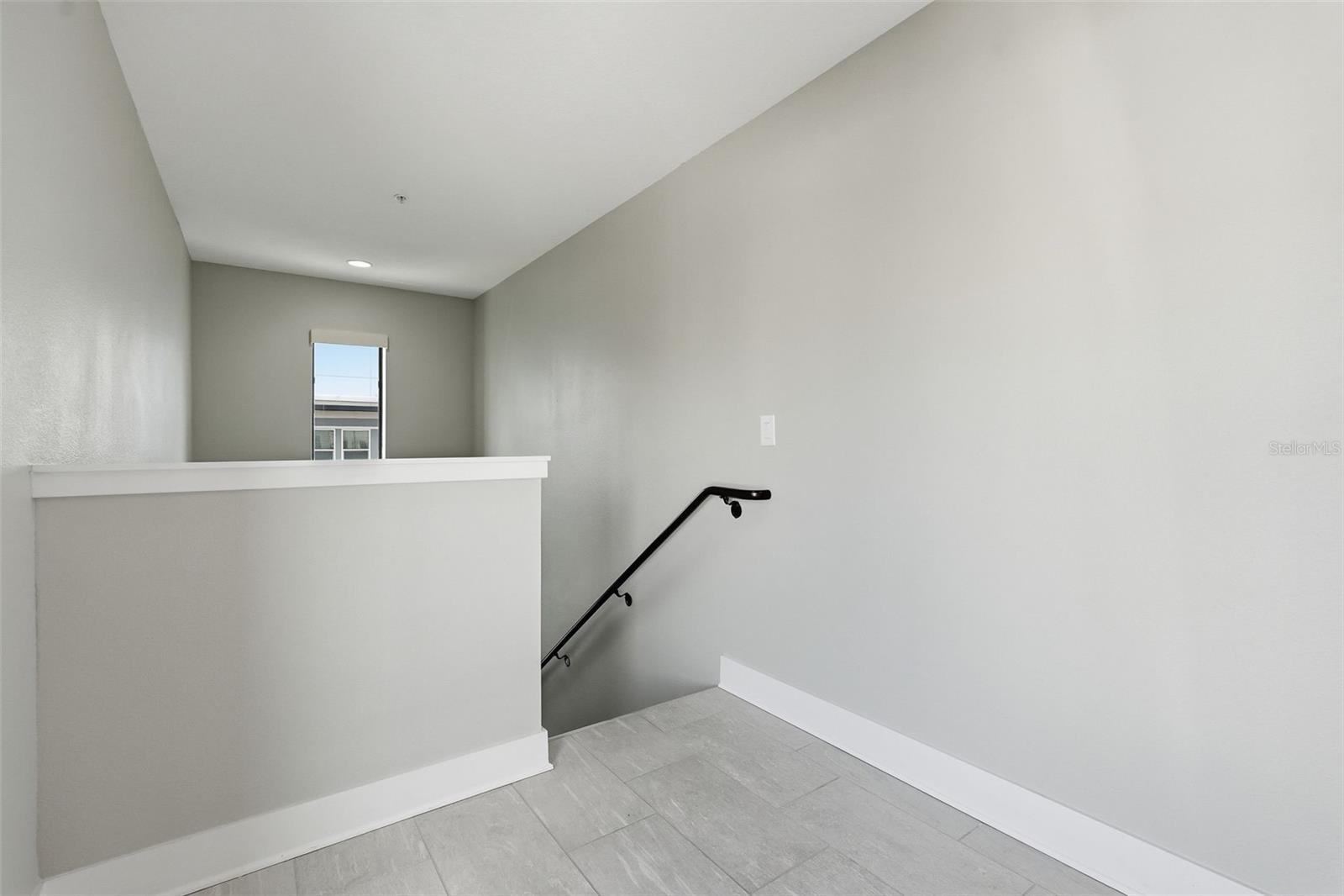 WESTSHORE VILLAGE TWNHMS - Residential