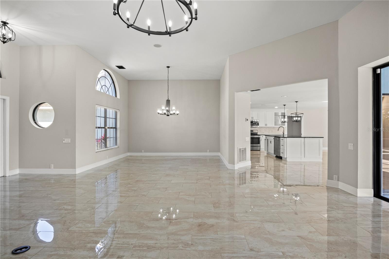 BAYSIDE WEST - Residential