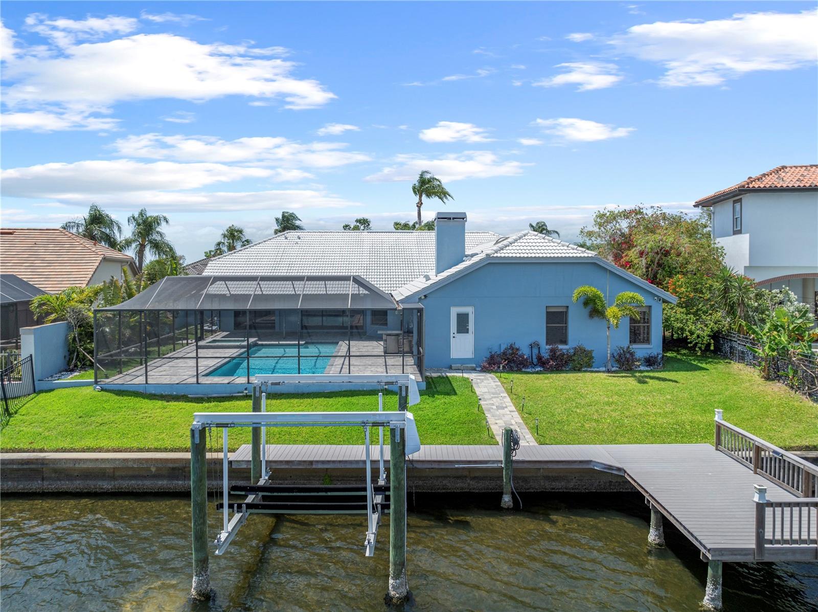BAYSIDE WEST - Residential