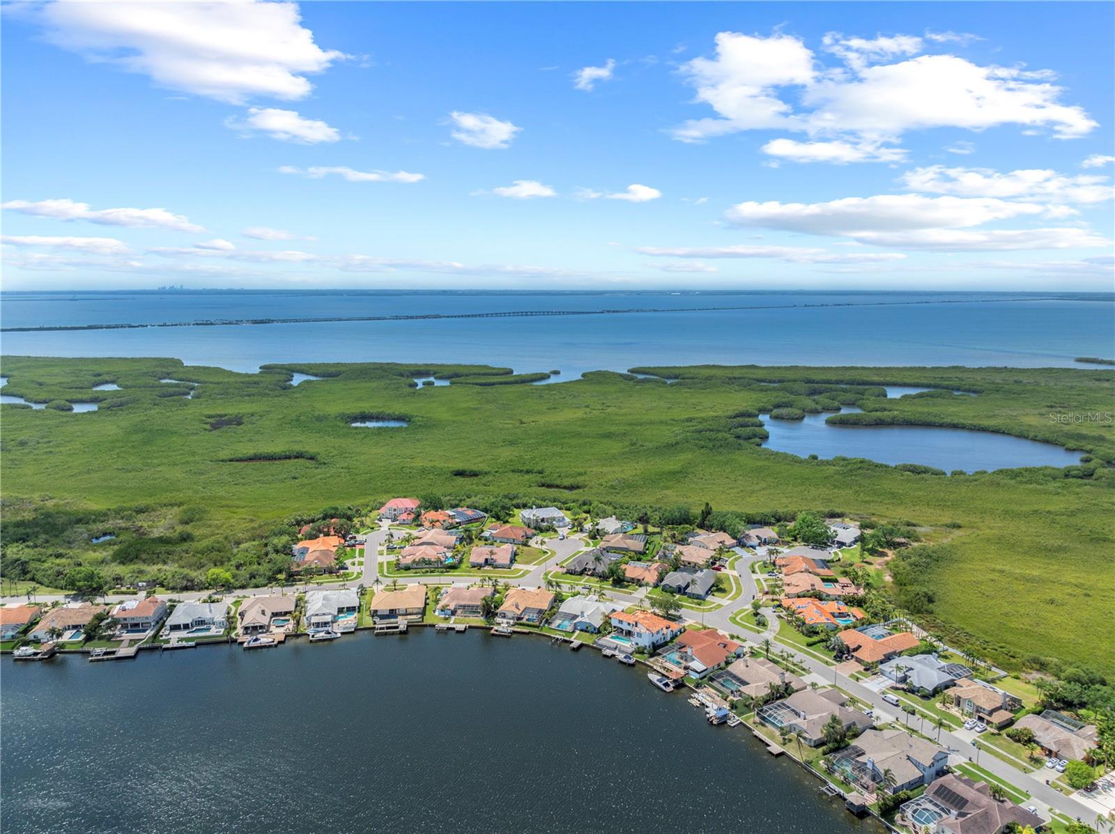 BAYSIDE WEST - Residential