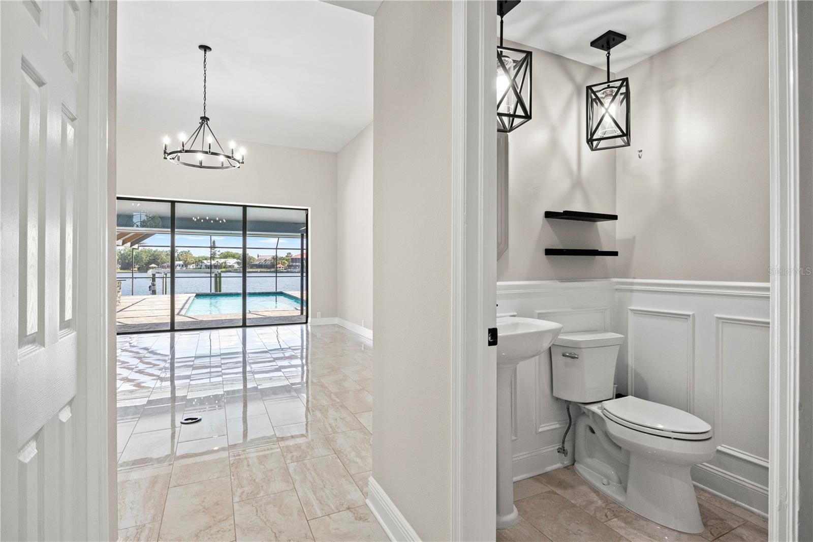 BAYSIDE WEST - Residential