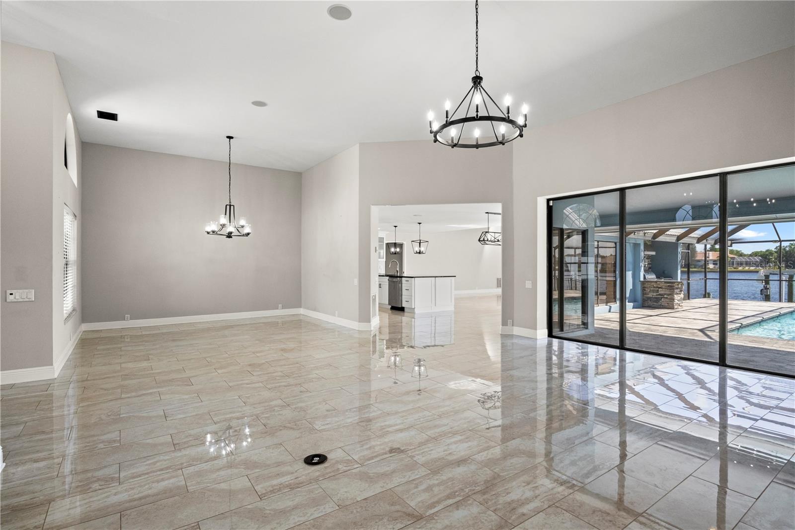 BAYSIDE WEST - Residential