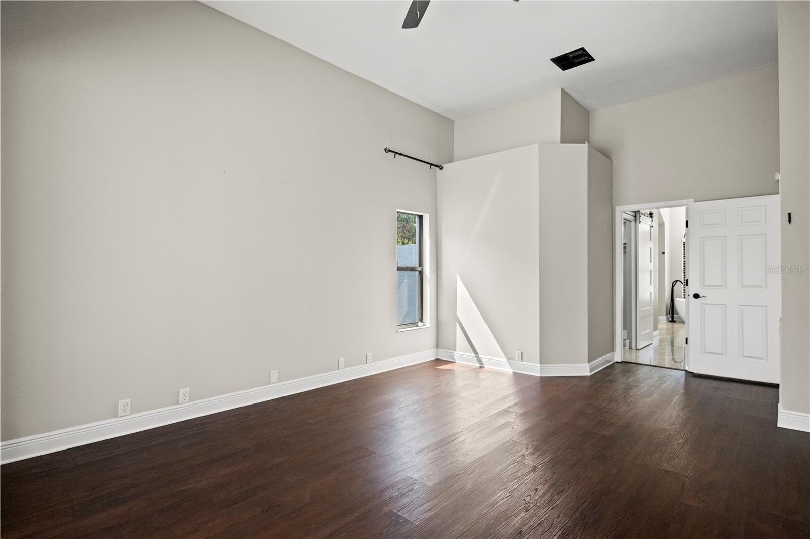 BAYSIDE WEST - Residential