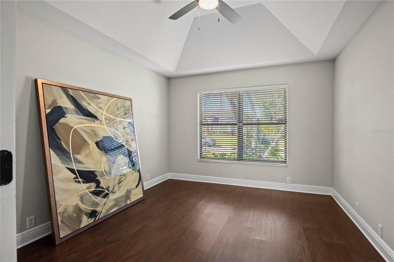 BAYSIDE WEST - Residential
