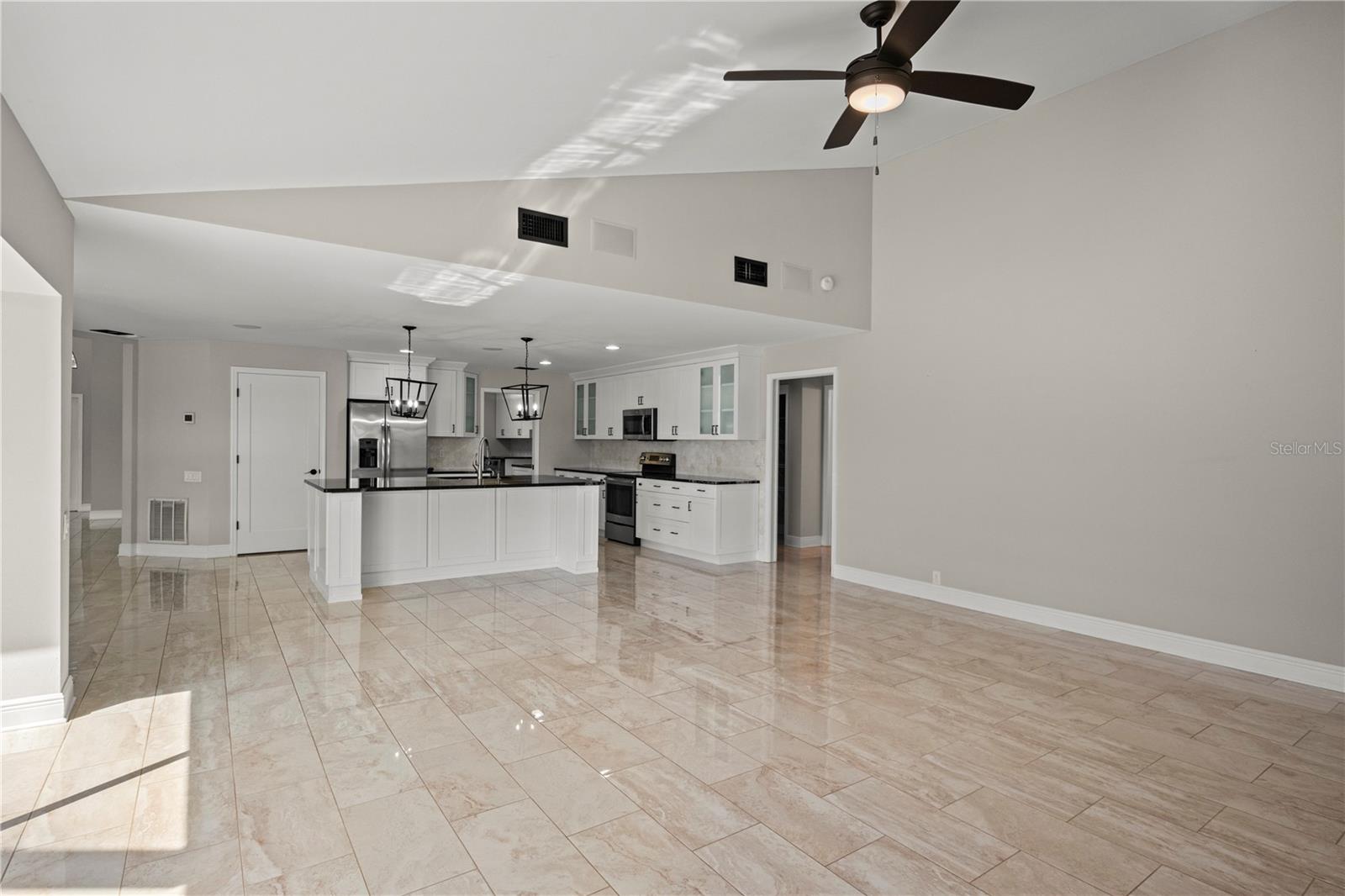 BAYSIDE WEST - Residential