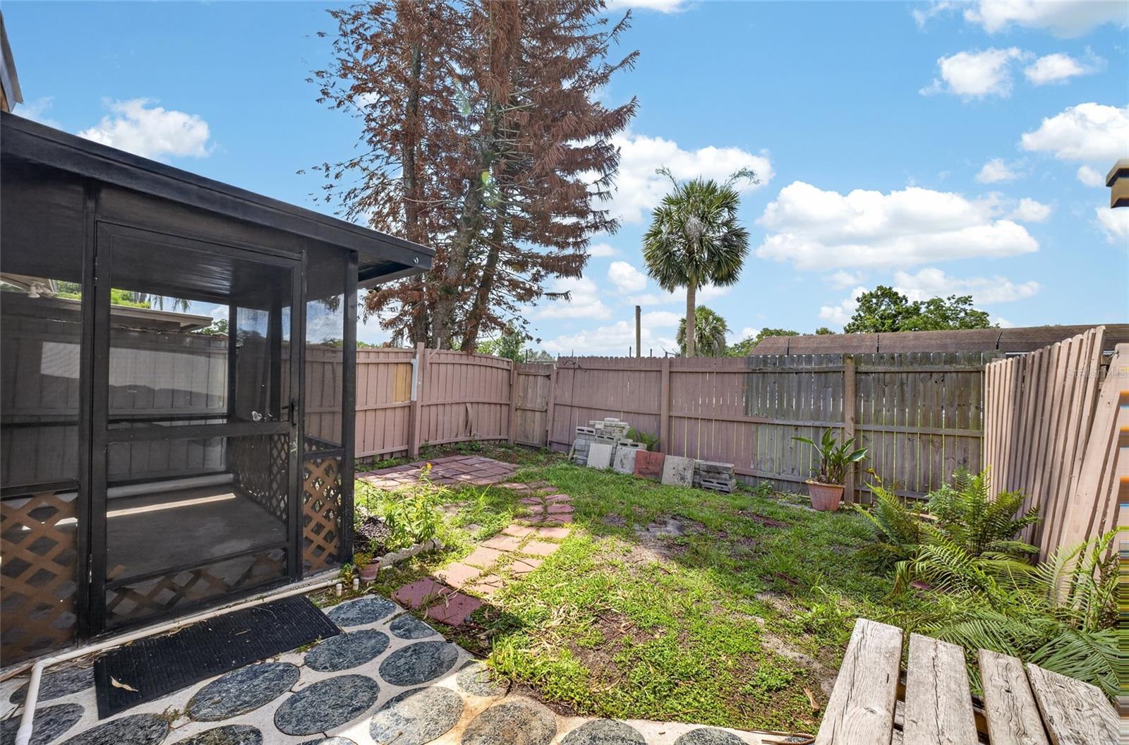 WESTSIDE TOWNHOMES - Residential