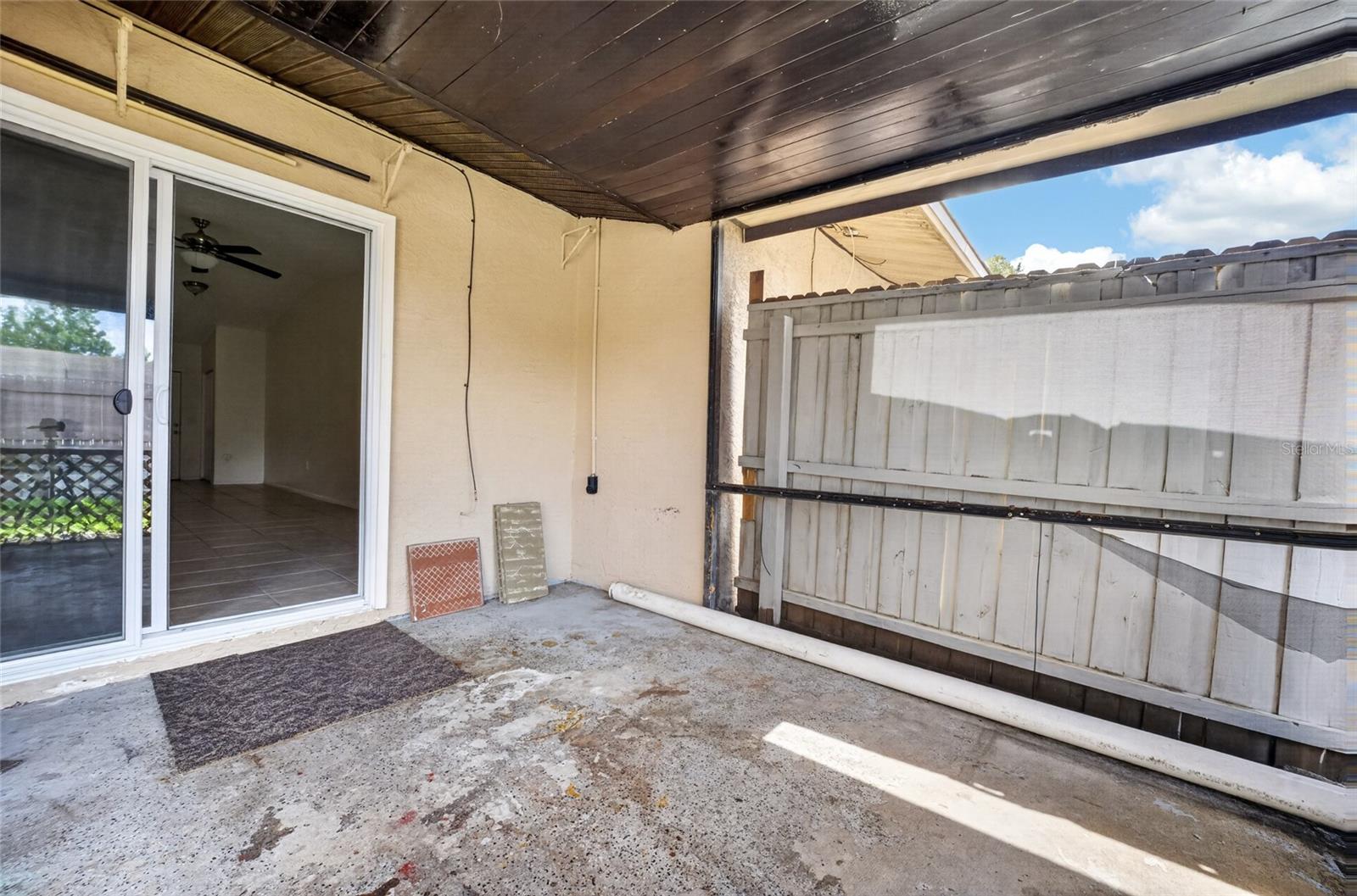 WESTSIDE TOWNHOMES - Residential