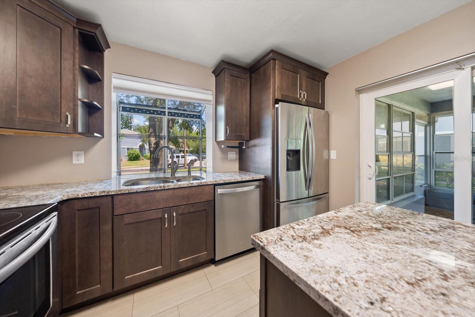 BAY TOWNE WEST - Residential