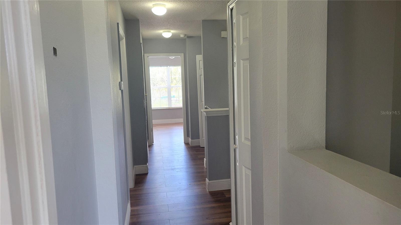 CLUBSIDE POINTE - Residential