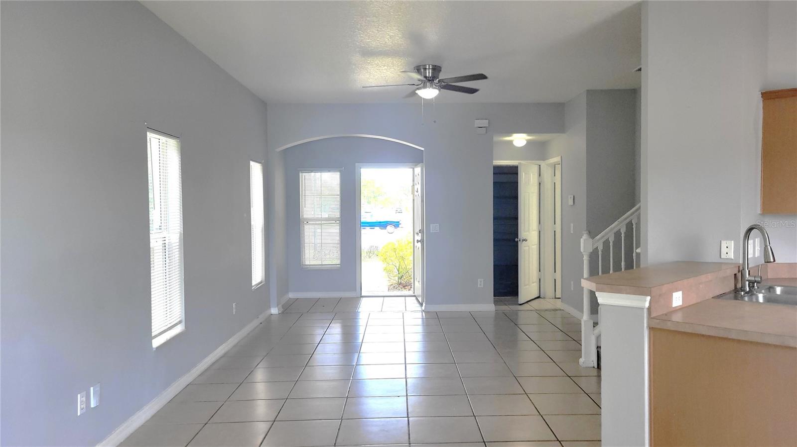 CLUBSIDE POINTE - Residential