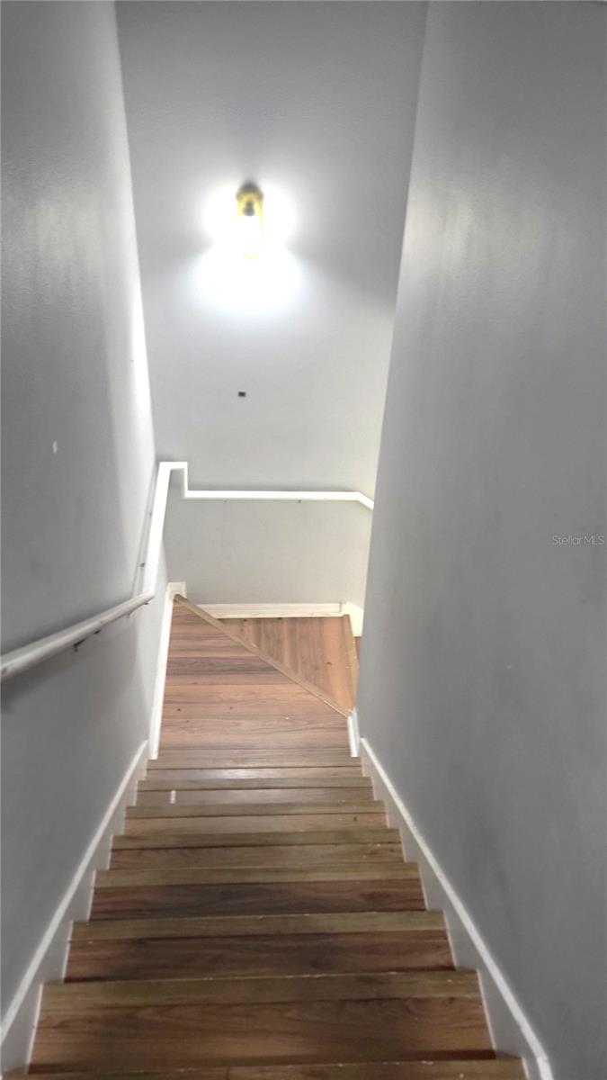 CLUBSIDE POINTE - Residential