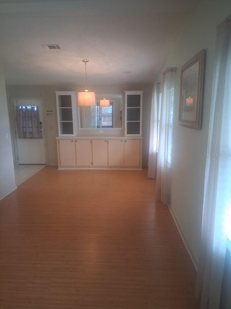 LADY LAKE ORANGE BLOSSOM GARDENS UNIT 10 - Residential