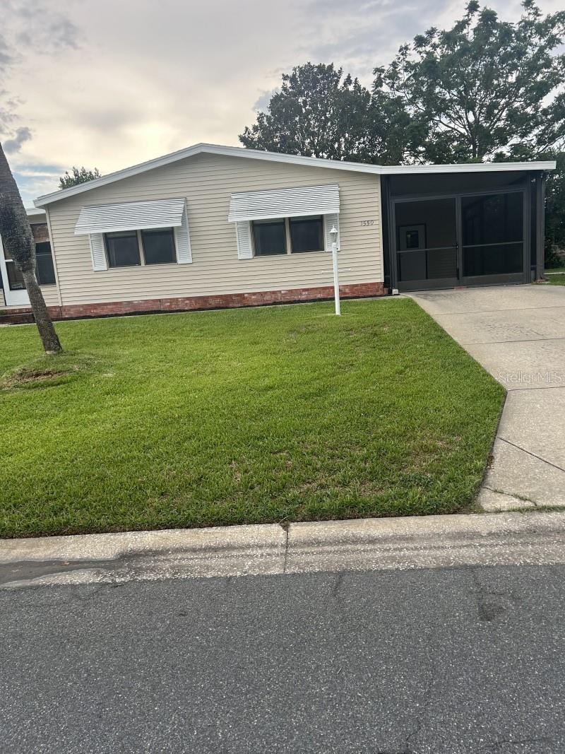 LADY LAKE ORANGE BLOSSOM GARDENS UNIT 10 - Residential