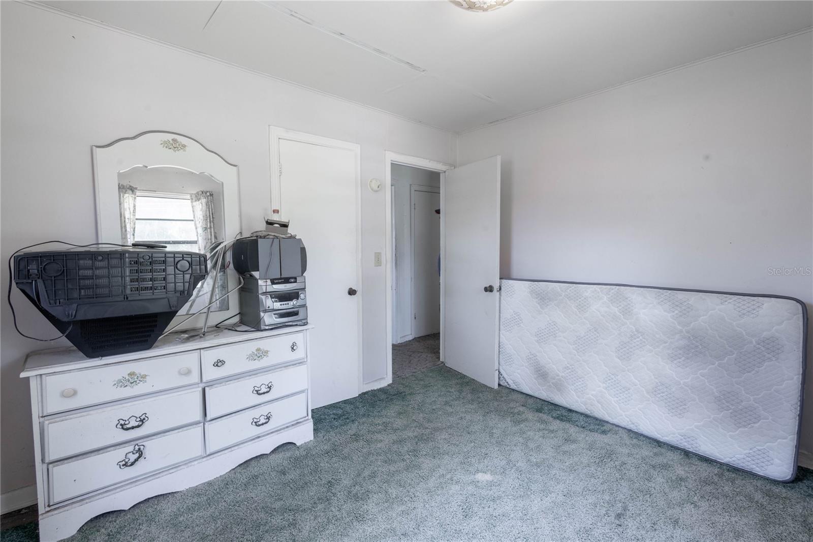 BELLEVIEW - Residential