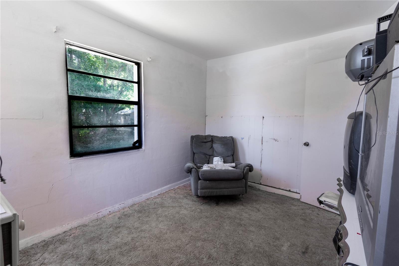 BELLEVIEW - Residential
