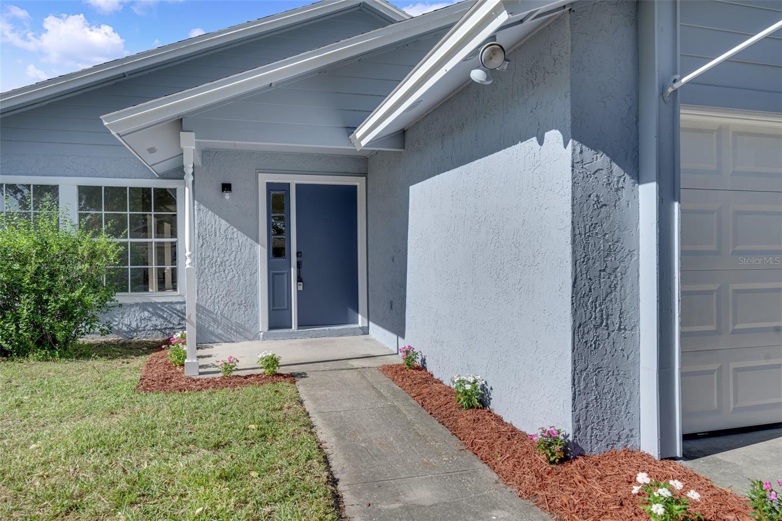 COUNTRY LANE - Residential