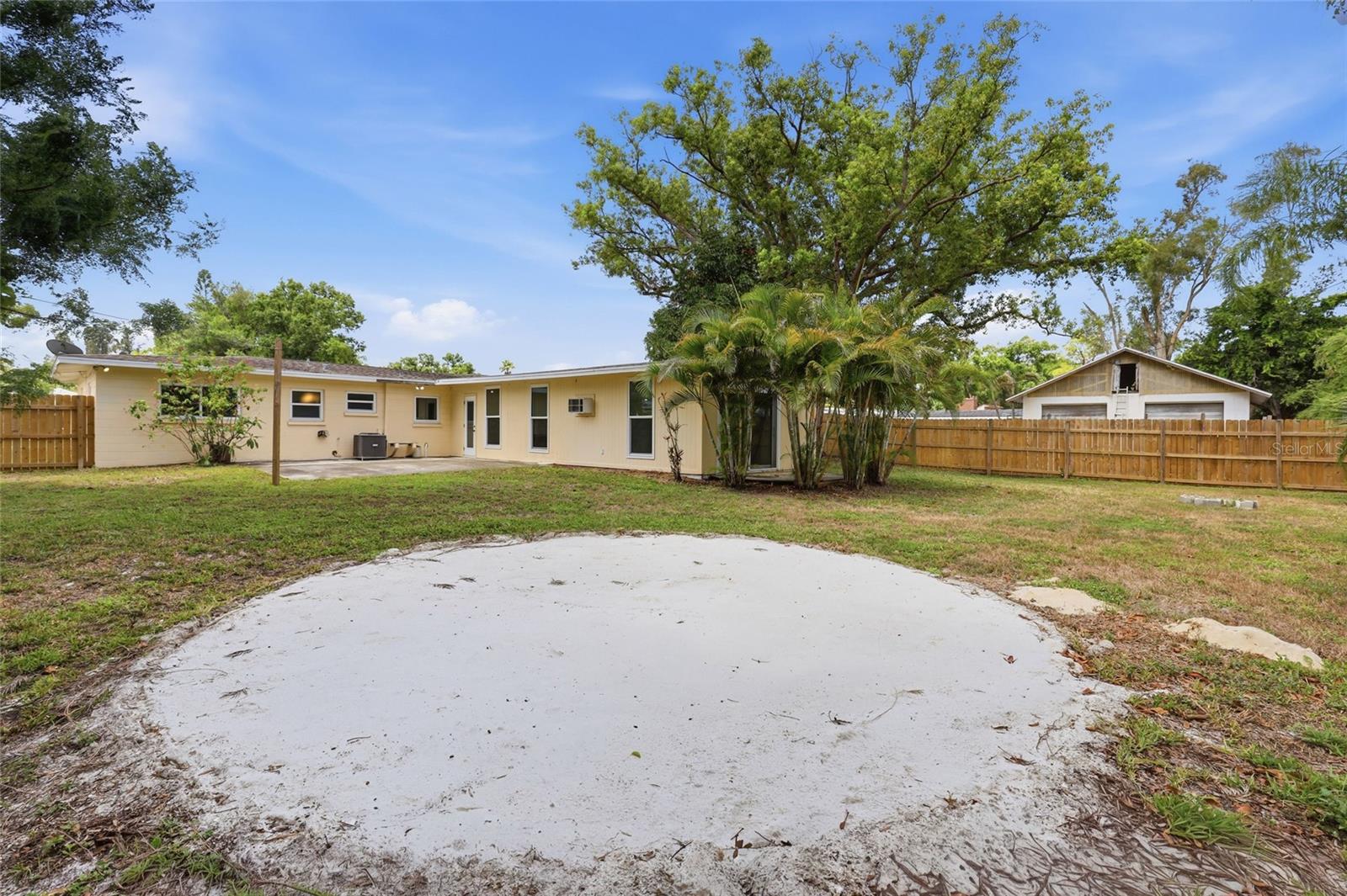 SARASOTA MANOR VACATING PLAT - Residential