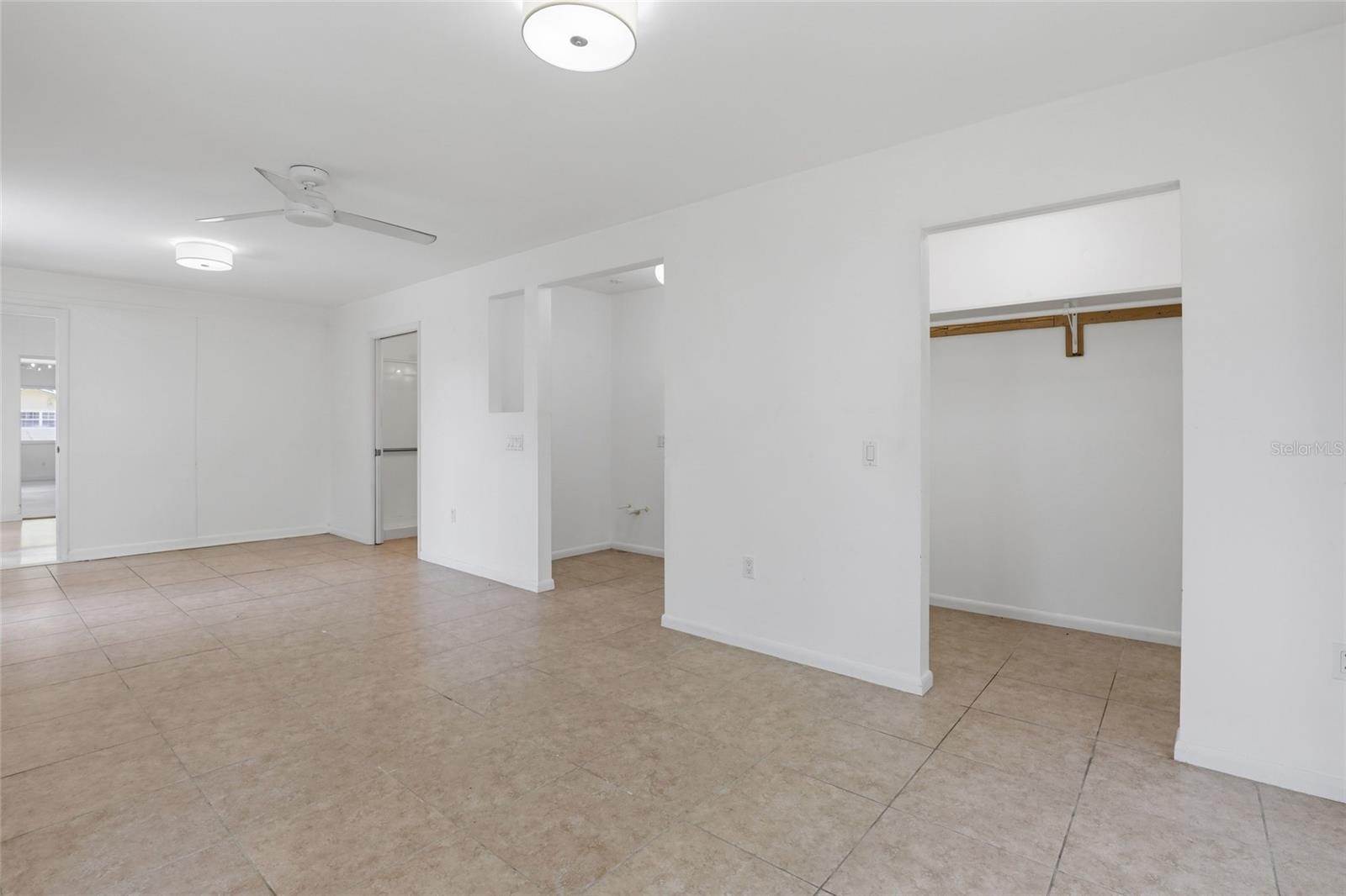 SARASOTA MANOR VACATING PLAT - Residential