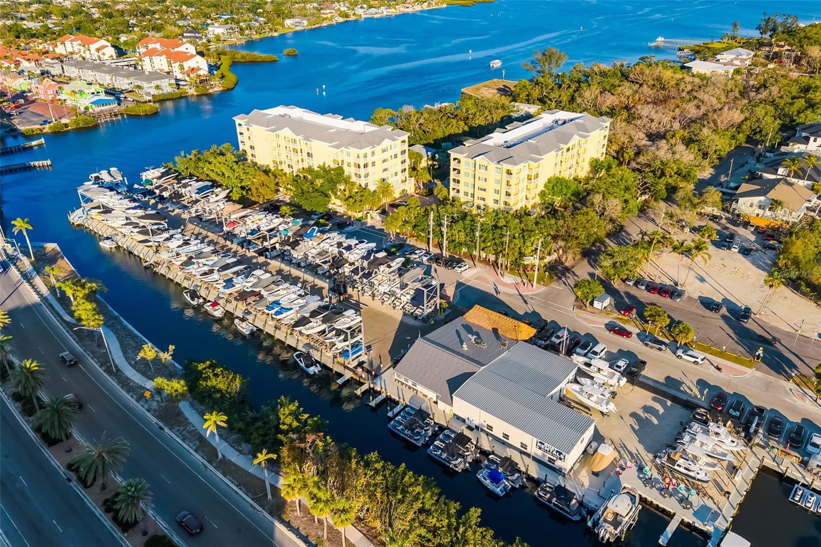 SARASOTA MANOR VACATING PLAT - Residential