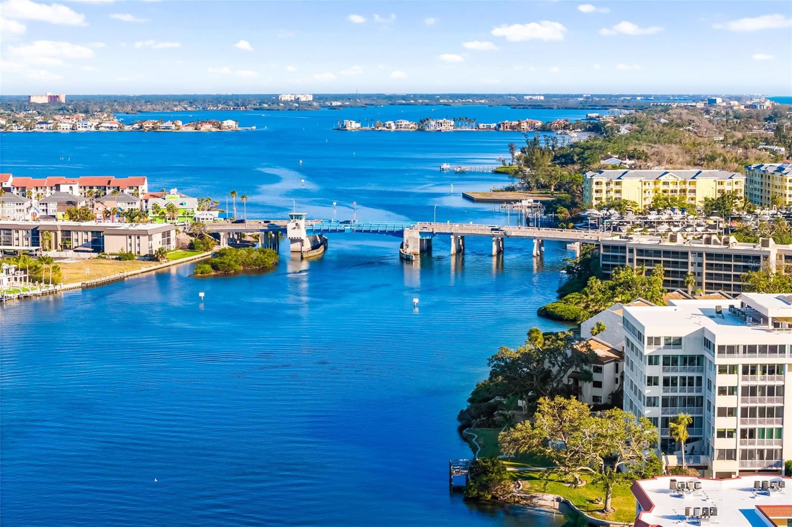 SARASOTA MANOR VACATING PLAT - Residential