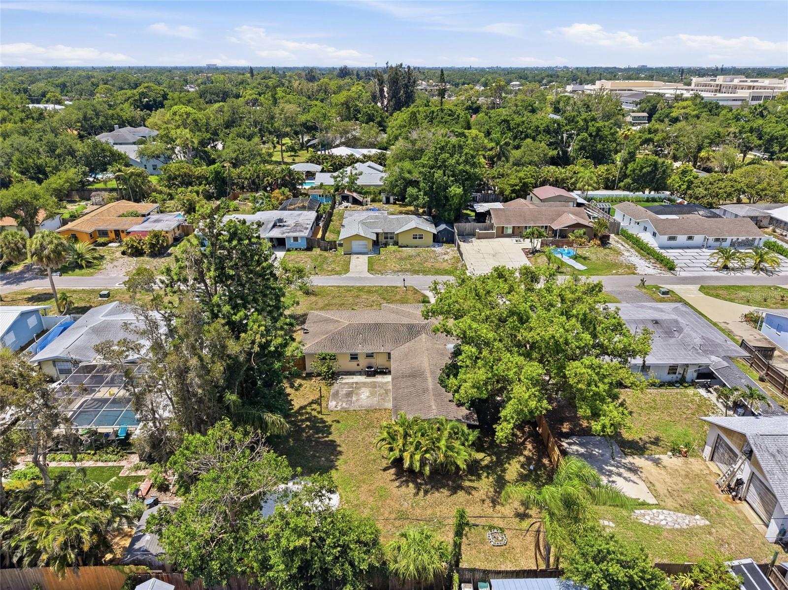 SARASOTA MANOR VACATING PLAT - Residential