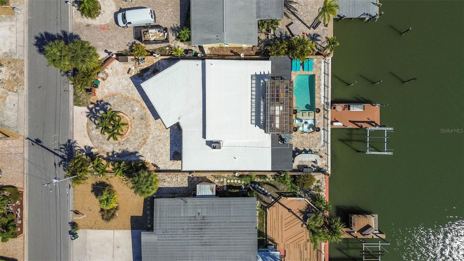 LA HACIENDA 1ST ADD - Residential