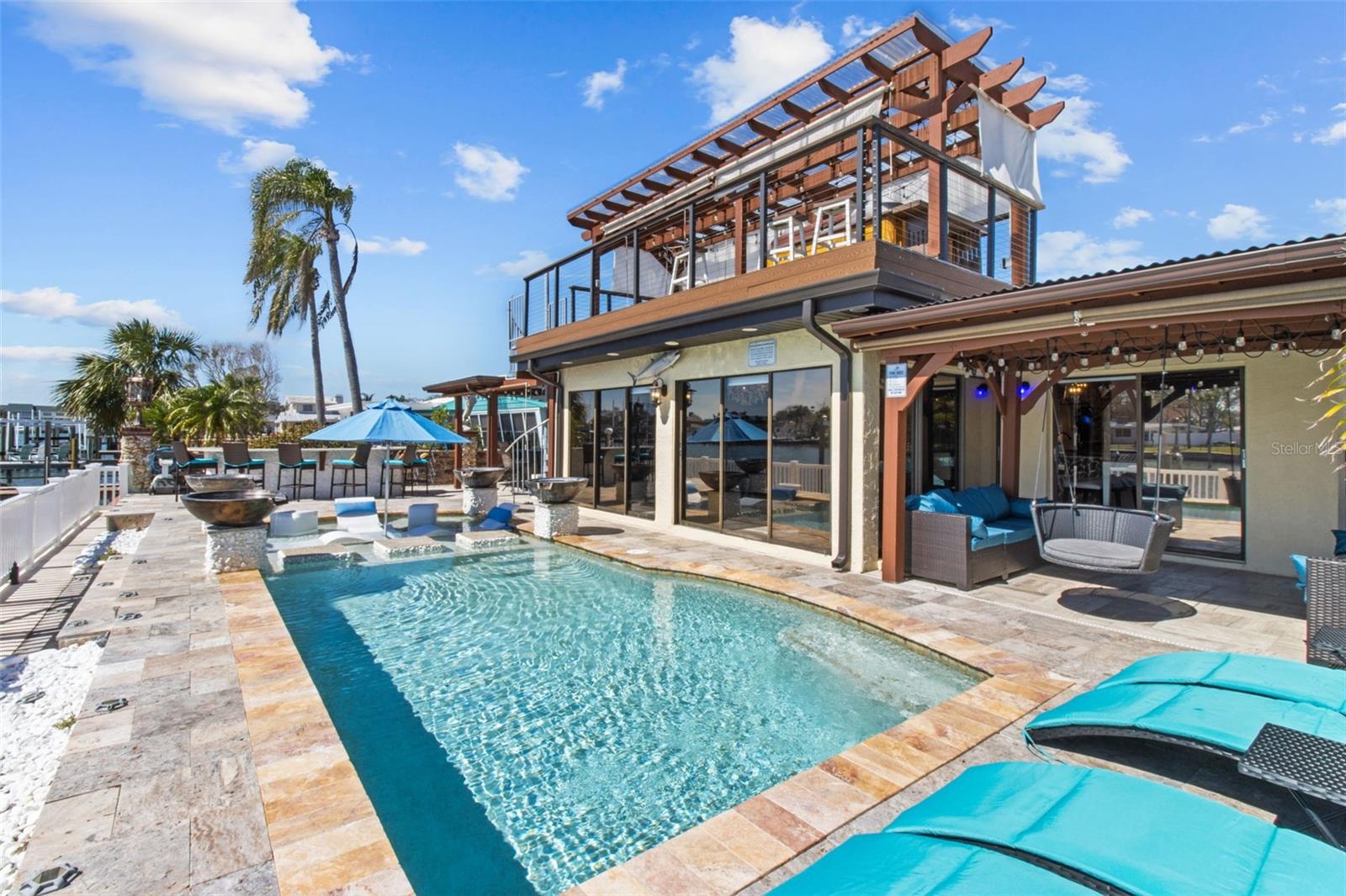 LA HACIENDA 1ST ADD - Residential