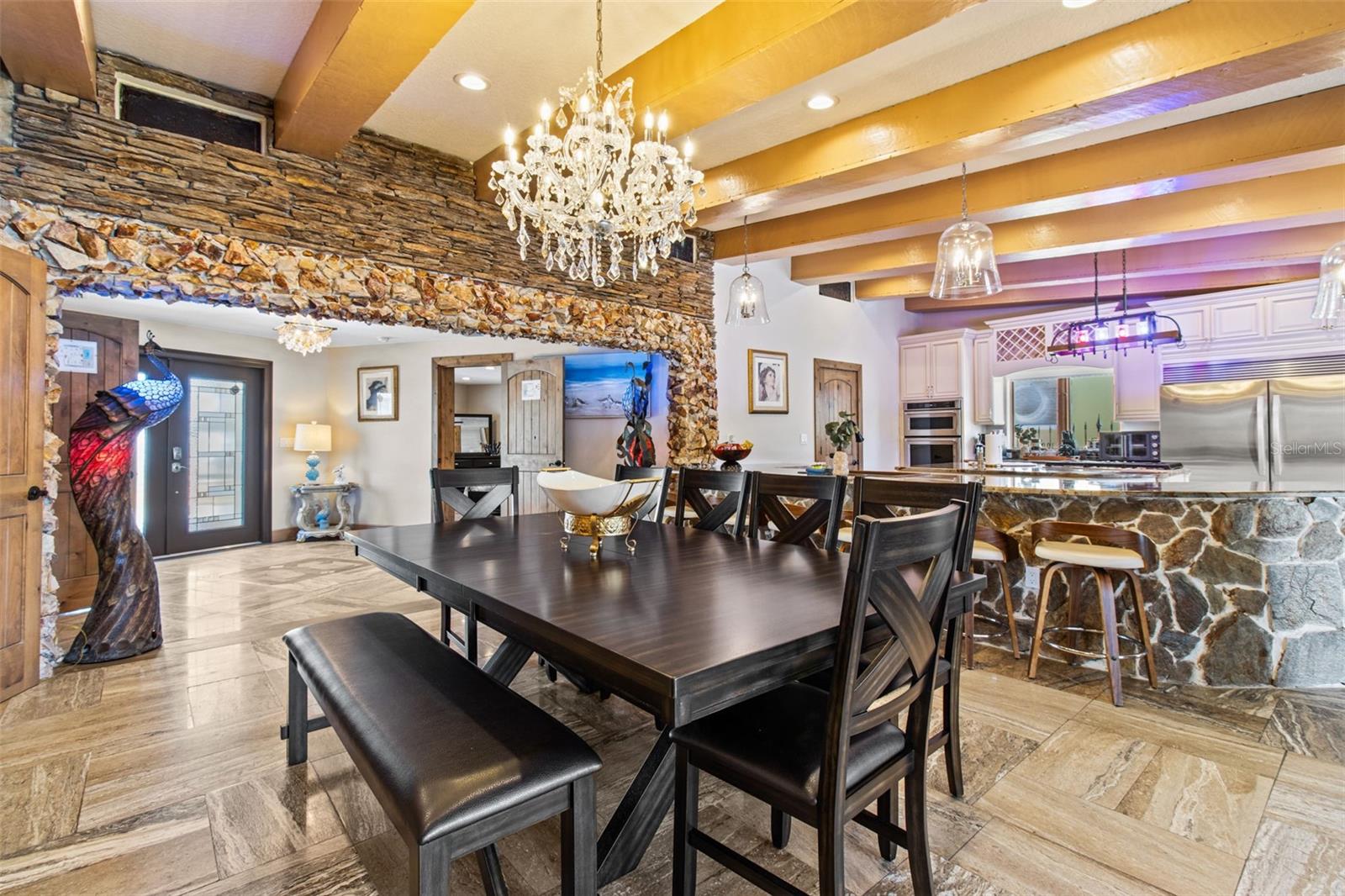 LA HACIENDA 1ST ADD - Residential