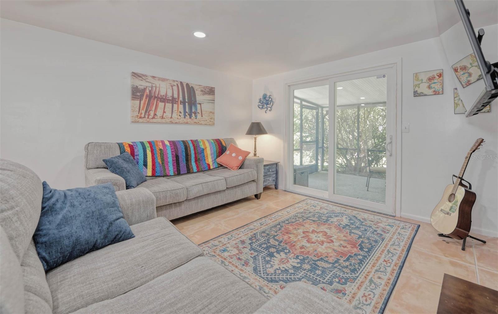 RESTFUL PINES - Residential Lease
