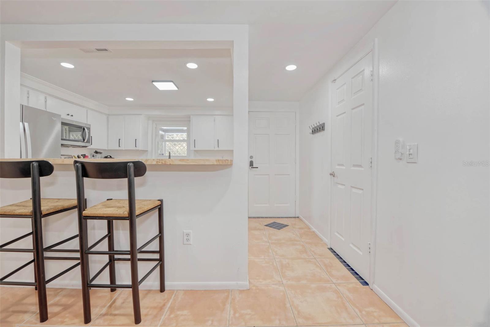 RESTFUL PINES - Residential Lease