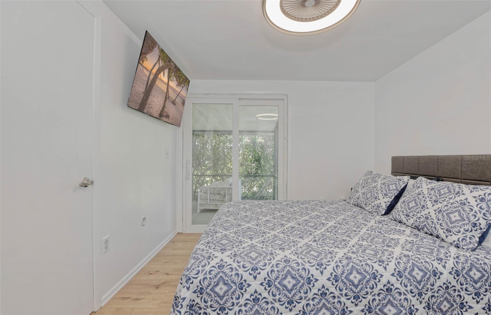 RESTFUL PINES - Residential Lease