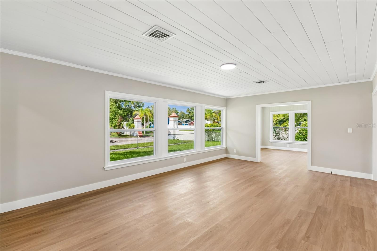 SAN LANTA - Residential