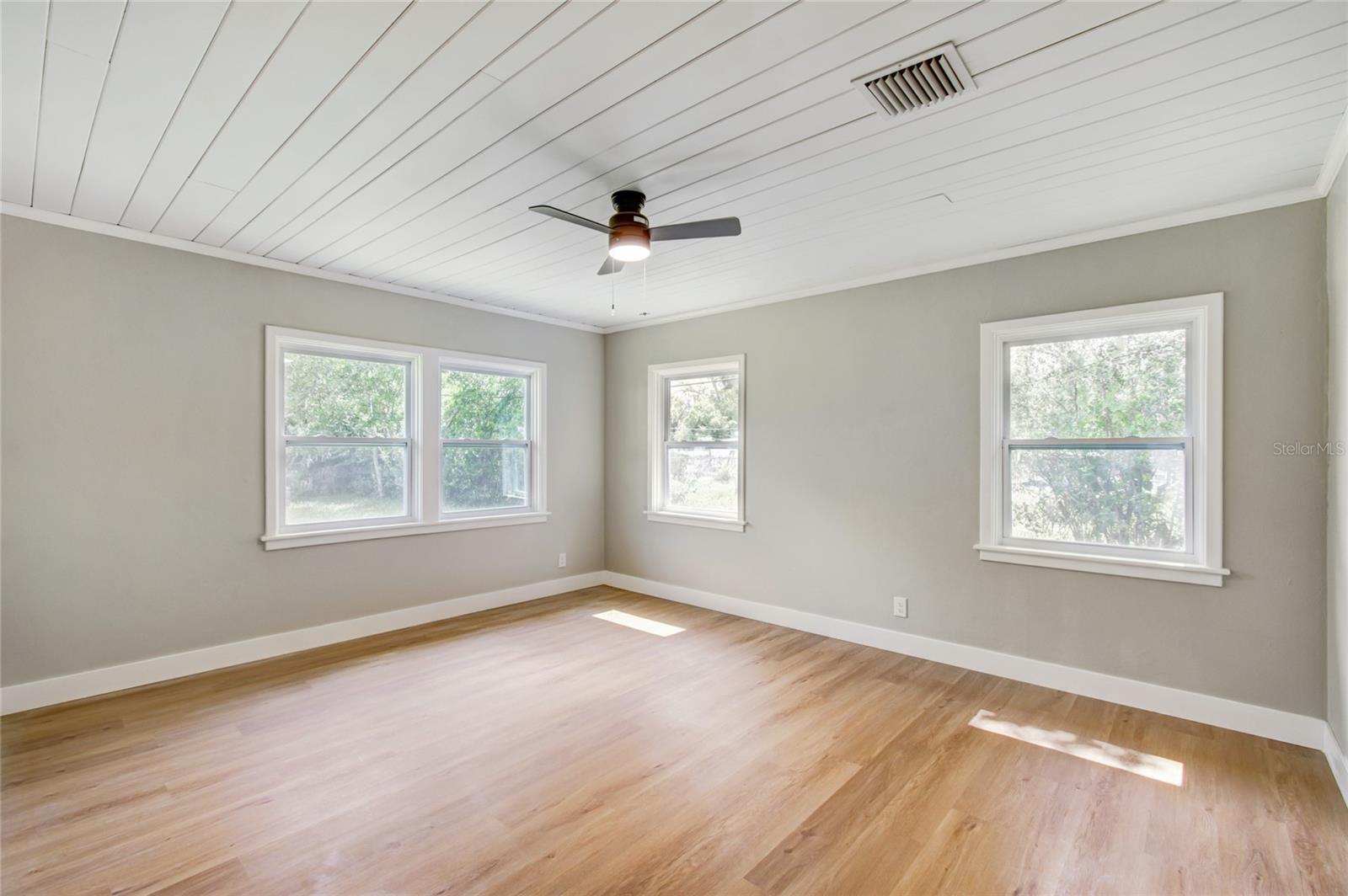 SAN LANTA - Residential