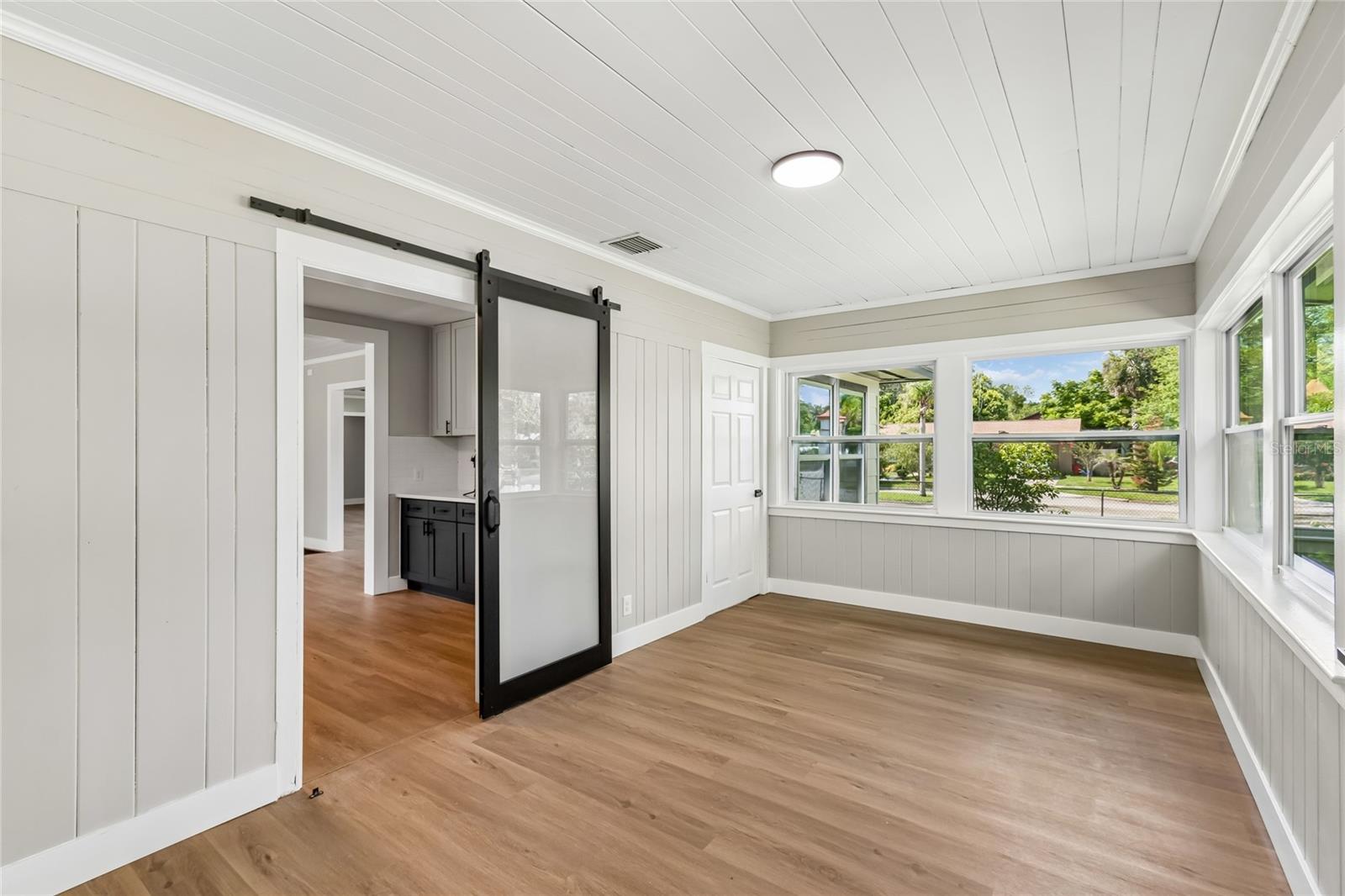 SAN LANTA - Residential