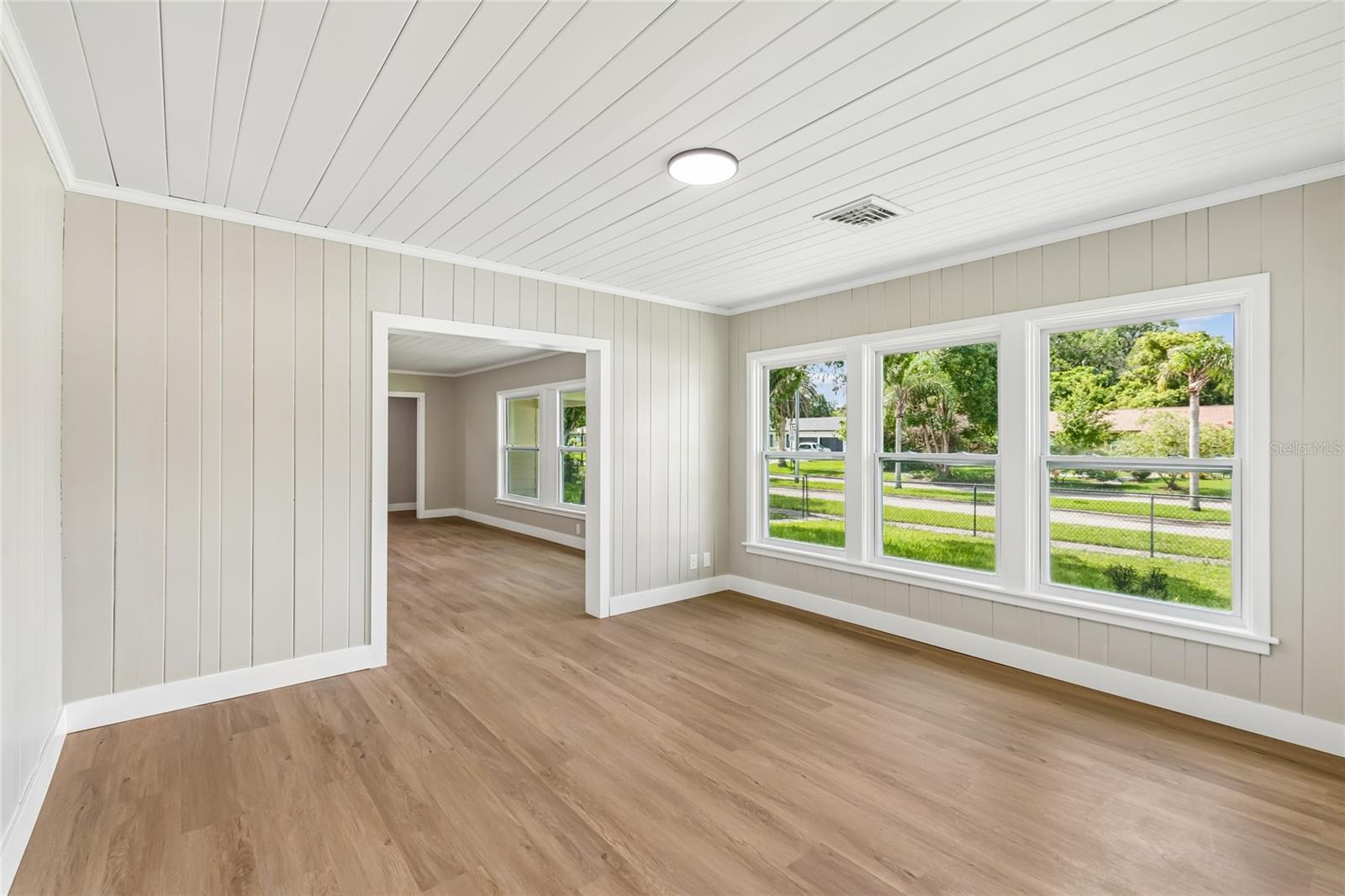 SAN LANTA - Residential