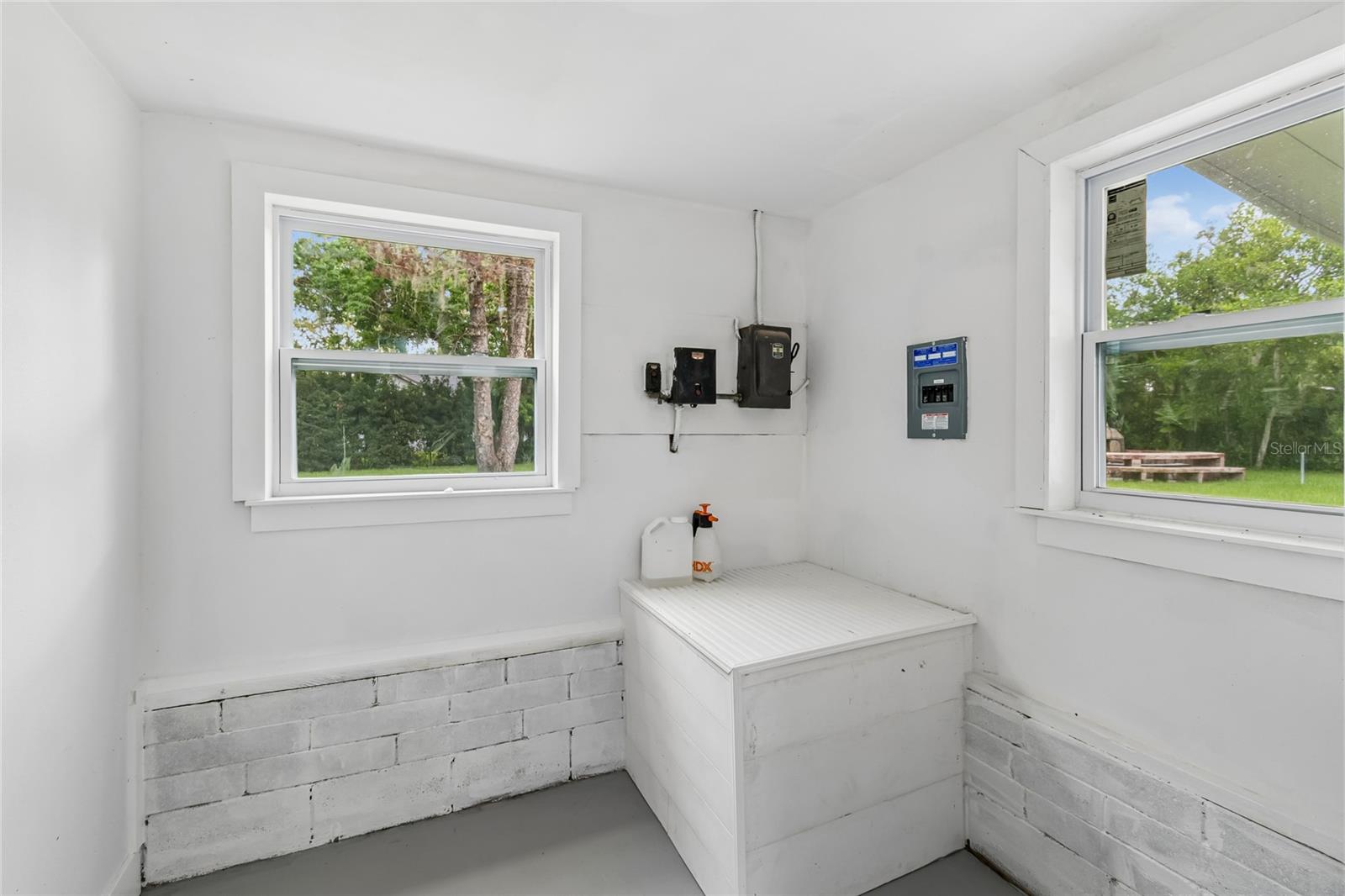 SAN LANTA - Residential