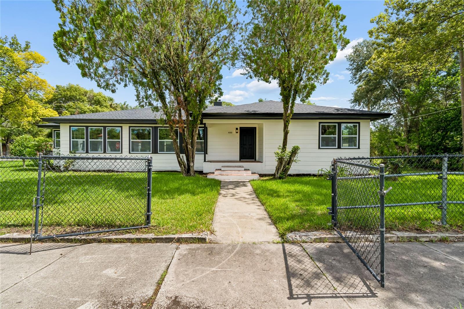 SAN LANTA - Residential