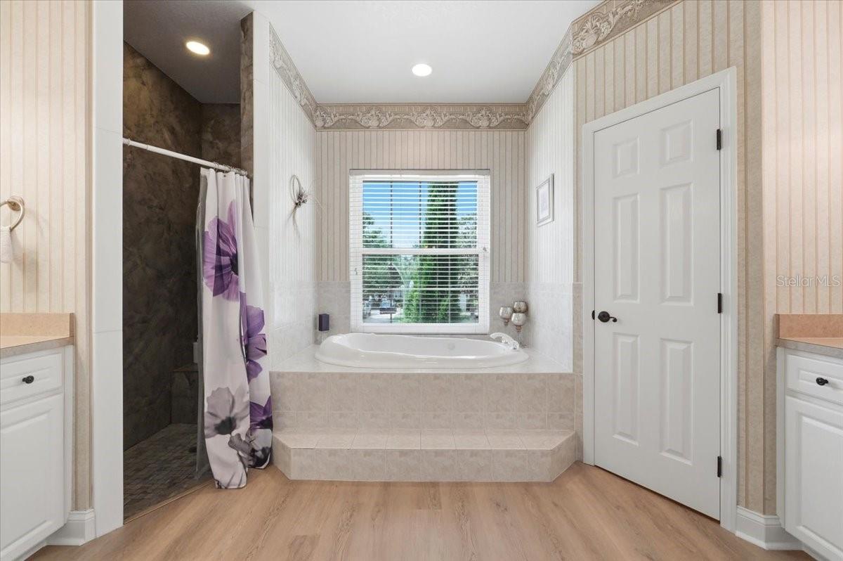 SUMMERLAND HILLS SOUTH - Residential