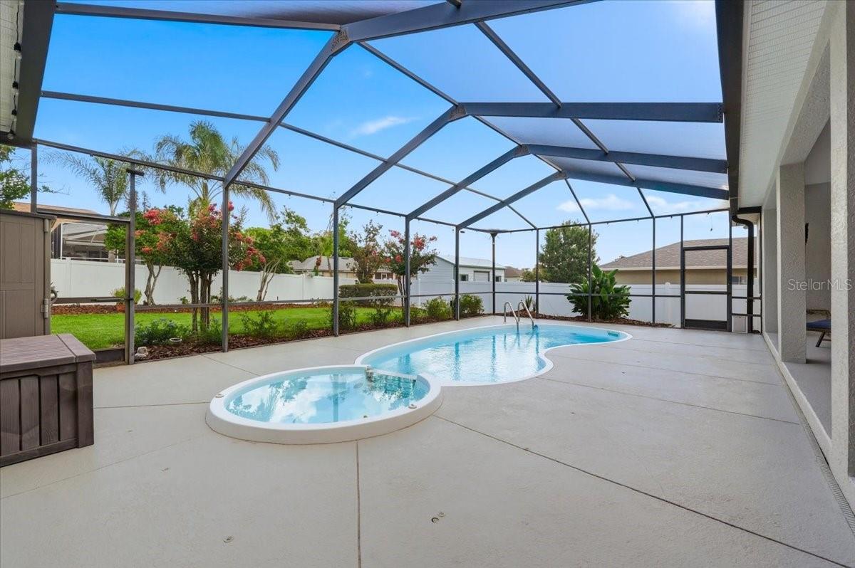 SUMMERLAND HILLS SOUTH - Residential