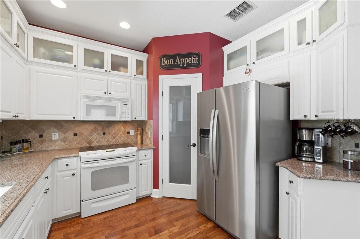 SUMMERLAND HILLS SOUTH - Residential