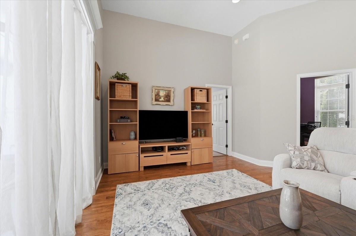 SUMMERLAND HILLS SOUTH - Residential